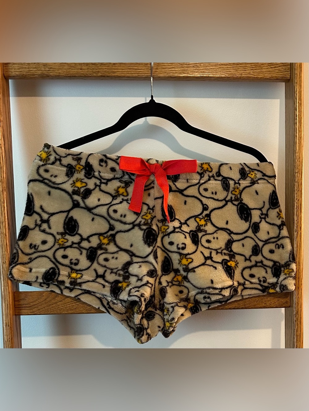 Beige Snoopy Fleece Shorts with Red Bow